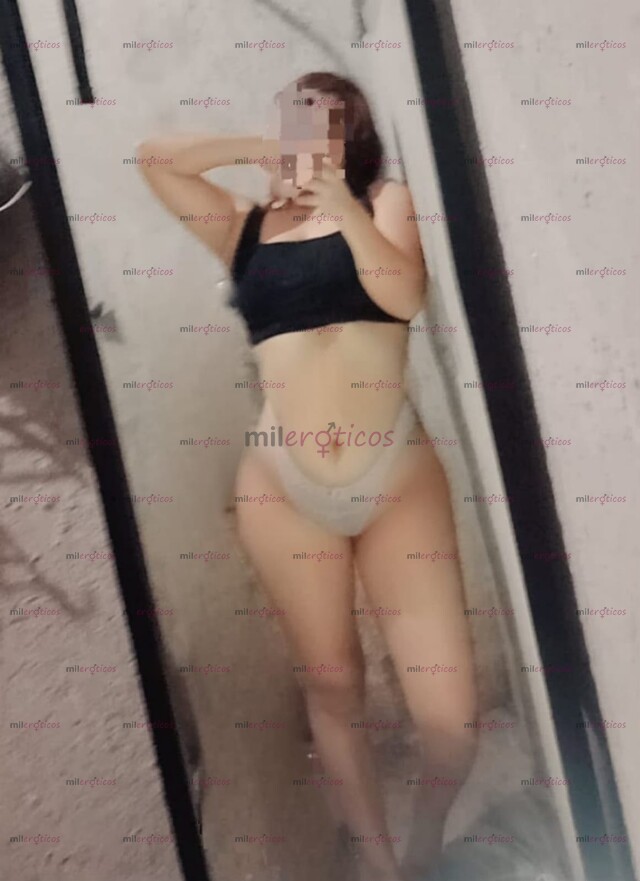 FOTOS DE SOY UNA DE 19 AÑOS ME ENCANTA EL SEXO Y MAMAR VERGA