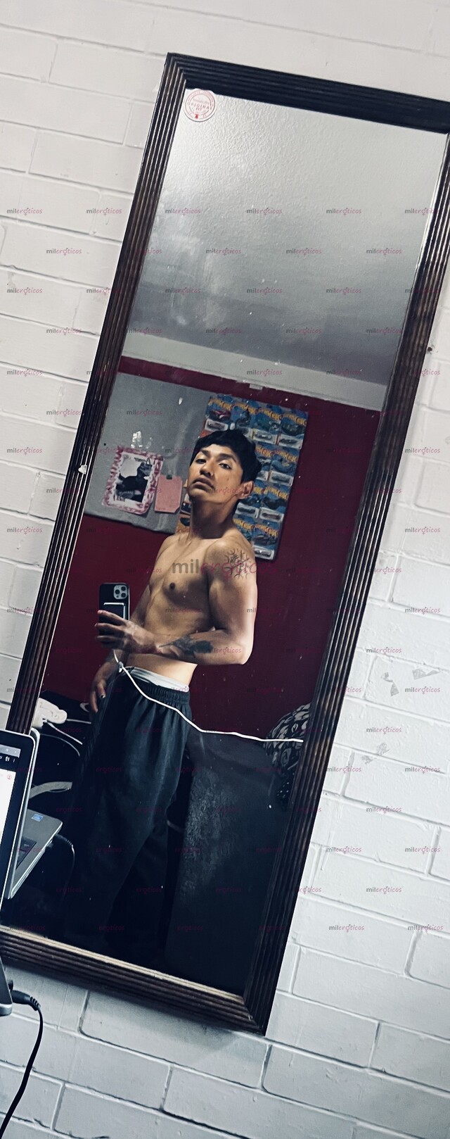 FOTOS DE TENGO 19 Y BUSCO DINERO SOLO ADOLE NO SEÑORAS