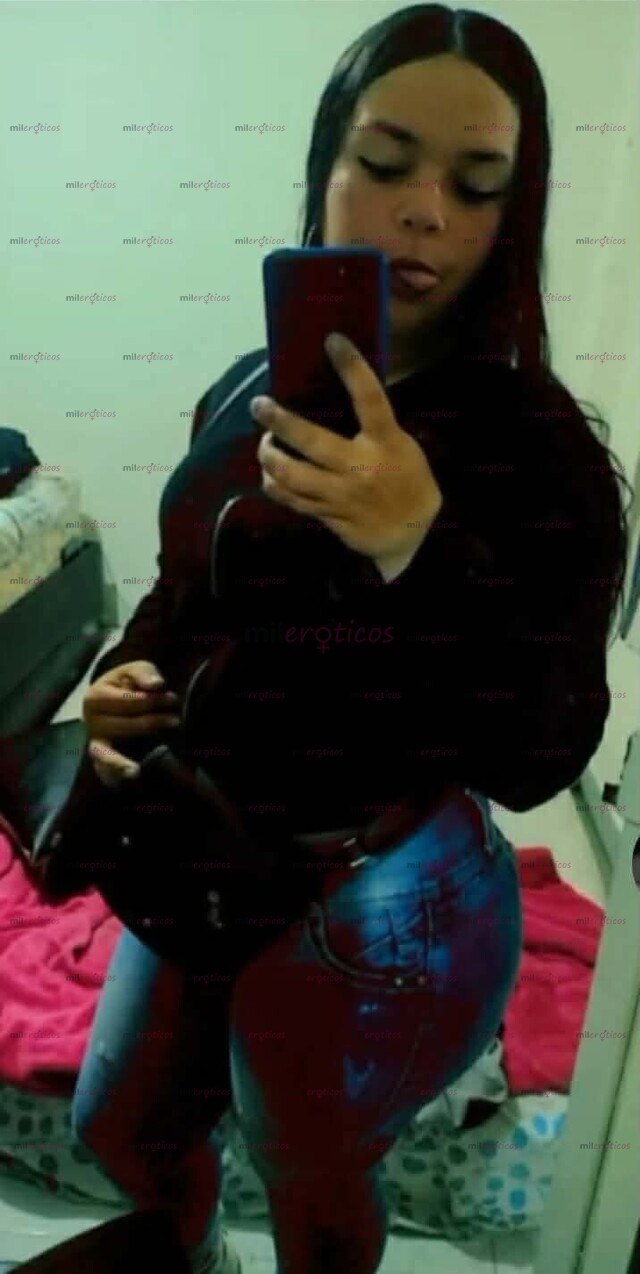 FOTOS DE MIS AMORES SOY UNA CHICA MUY EXTROVERTIDA Y MUY SUMISA LA CUAL ESTOY DISPUESTA A
