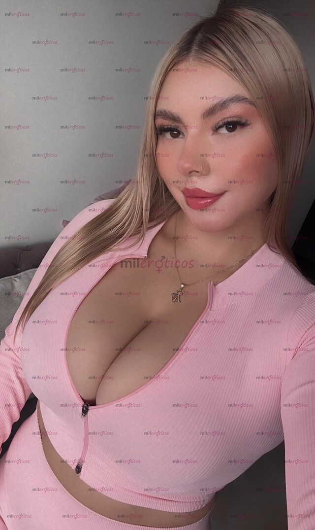 FOTOS DE RUBIA DE ROSTRO LINDO Y SENOS GRANDES NATURALES