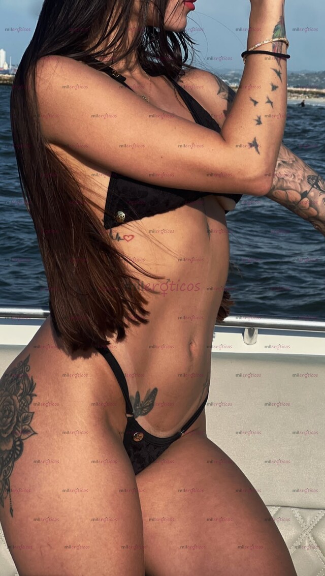 FOTOS DE PETIT ELGABTE Y SENSUAL TODA UNA DIOSA DISPONIBLE PARA TI