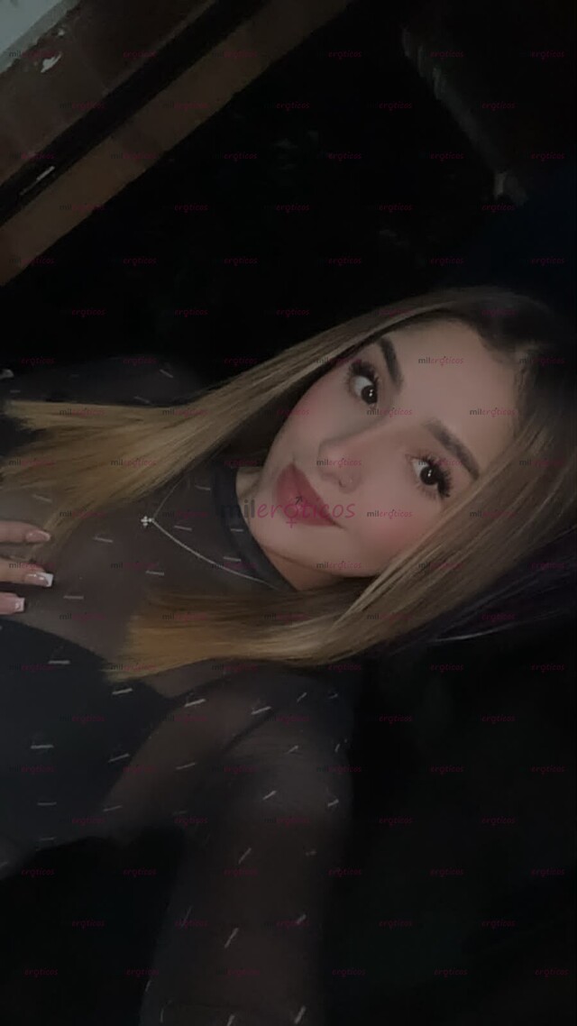 FOTOS DE HERMOSA FLAQUITA COLOMBIANA PETIT Y DELICIOSA
