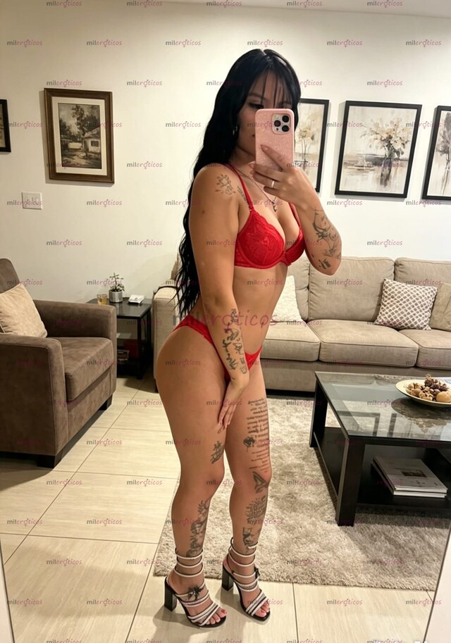 FOTOS DE SOY MELODY, CHICA DE PIEL MORENA, CON MIRADA QUE ENAMORA Y UN CUERAZO ESPLÉNDIDO