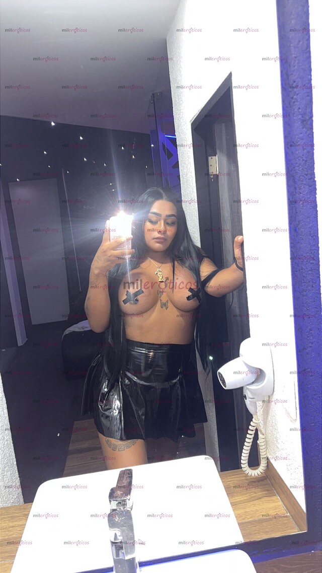 FOTOS DE LLEGA DIRECTO AMI BARBER SHOP POR UN RICO ORAL DESPUÉS DEL CORTE
