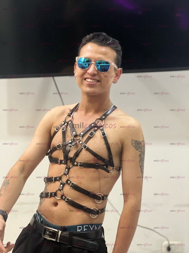 FOTOS DE JOVEN 24 AÑOS PASIVO BARBADO OSO COMPLACIENTE PARA TI