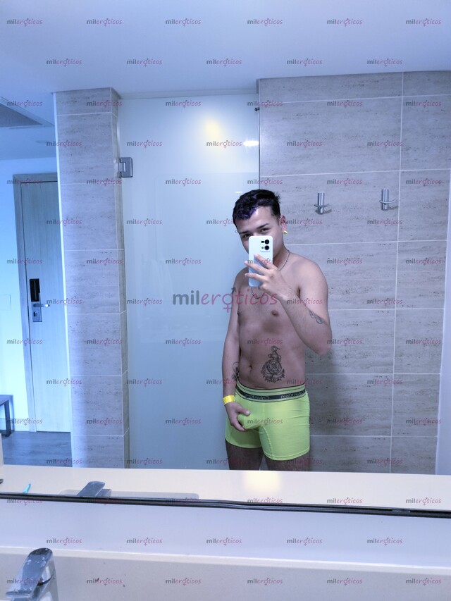 FOTOS DE JOVEN 24 AÑOS PASIVO BARBADO OSO COMPLACIENTE PARA TI