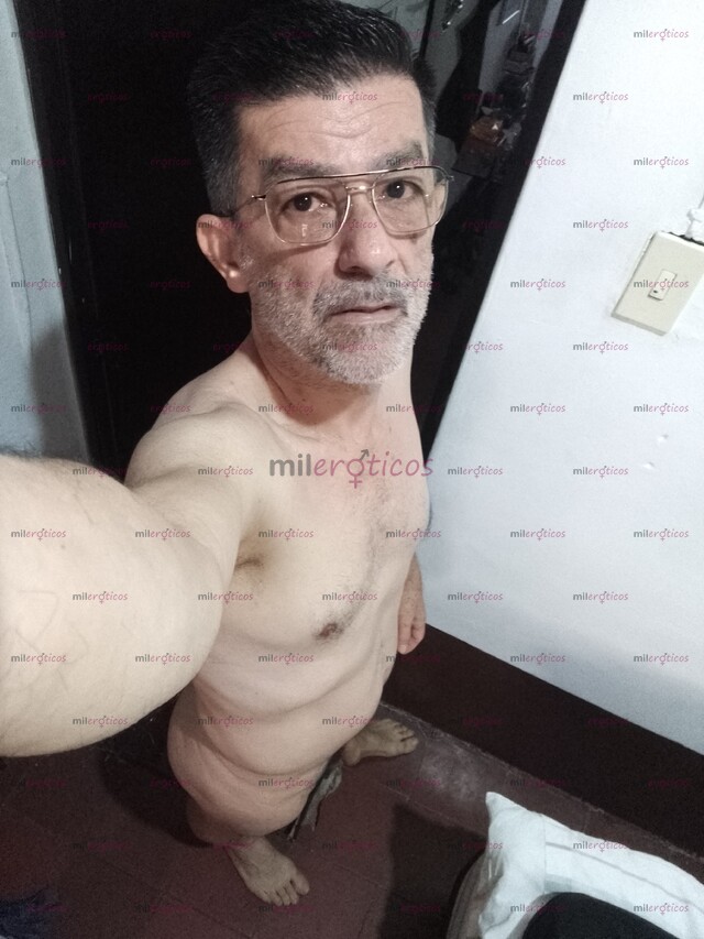 FOTOS DE MASAJISTA PROFESIONAL PASIVO VETERANO POR HORA EN MEDELLÍN