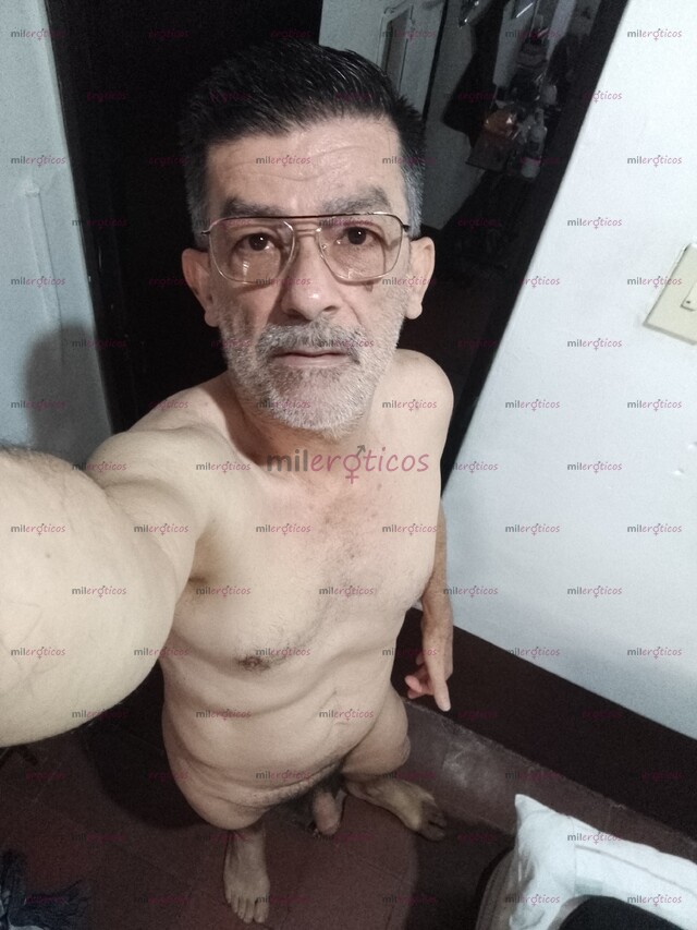 FOTOS DE MASAJISTA PROFESIONAL PASIVO VETERANO POR HORA EN MEDELLÍN