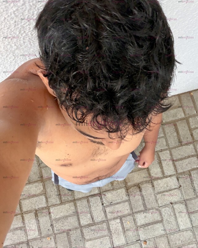FOTOS DE APEXCABRON: MACHO PREÑADOR. MORENO, FETICHISTA Y MUY MORBOSO.