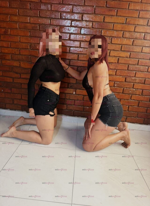 FOTOS DE SOMOS DOS CHICAS QUE BRINDAMOS RICO PLACER A QUELLOS HOMBRES GUSTA