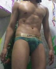 Que te parece si me monto encima tullo y te relajo la espalda - Foto 5