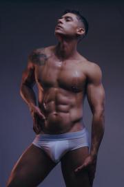 Joven guapo SIN PROBLEMAS DE ROL U ERECCIÓN.. ...TOTAL SERIEDAD , - Foto 5