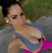 Danna Cubana Auténtica. Oral Mirandote a Los Ojos. Americana REAL - Foto 2