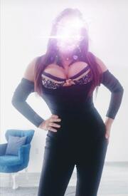 MADURITA LISTA PARA ENSEÑARTE TODOS LOS TRUQUITOS PARA GOZAR EL SEXO AL LÍM - FOTO 2