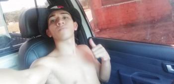 Venha conhecer um novinho cheroso e lisinho - Foto 3
