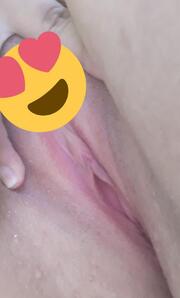 DESLECHADORA QUIERO DEVORAR TU PENE VEN Y DISFRUTA DE UN CÁLIDO MOMENTO - FOTO 1