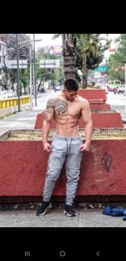 MACHO DOTADO VERGON tomate mi LECHE a placer - Foto 3