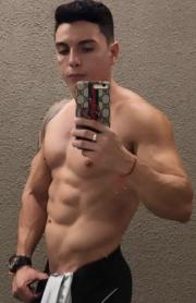 EXTRANJERO VERGON LECHERO SEMENTAL, BISEXUAL DISPONIBLE PARA TI - Foto 5