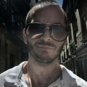 Gigolow acompañante licenciado con total discreción centro Madrid - Foto 2