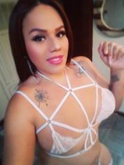 LA UNICA TRANS VON VOZ ROSTRO Y CUERPO DE MUJER POR EL DISTRITO MILITAR KENNEDY - FOTO 10