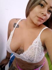 CHICA NUEVA MUY EXTROVERTIDA QUIERE CUMPLIR TUS FANTASÍAS ORAL AL NATURAL - FOTO 2