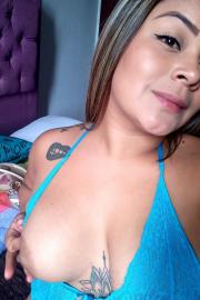 LINDA MORENA EXTROVERTIDA Y MUY COMPLACIENTE. ORAL AL NATURAL BEBES - FOTO 3