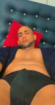 Modelo extranjero discreto, Trato de novio o dominante pocos días en la ciudad - Foto 1