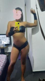 HOLA SOY KAR UNA MORENA ARDIENTE DISPUESTA A COMPLACER TUS FANTACIAS .LLAMAME .. - FOTO 6