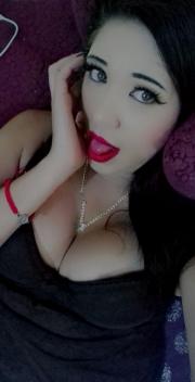 IVONNE MAS PERRA QUE HUMANA NUEVA EN TU CIUDAD TRAGO LECHE LLAMAME - FOTO 1