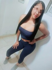 HERMOSA MORENITA EDUCADA CARIÑOSA Y MUY COMPLACIENTE - FOTO 1