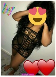 TENGO UNA PUCHITA CALIENTE MOJADITA Y MUY APRETADITA PARA COMPLACERTE MM YOSELY - FOTO 9