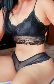 LINDA CHICA COLOMBIANA RECIEN SALIDA DE LAFARICA DE LA MUÑECA - FOTO 1