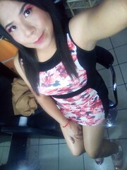 CHICA TRANS FEMENINA DISFRUTA DE UN MASAJE DELICIOSO - FOTO 5