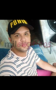 Acompanhante hospitalar , cuidador , disponível 24 horas !!! - Foto 1