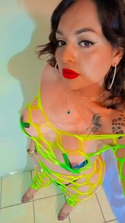 HOLA BABY BUSCA SATISFACCIÓN AQUÍ ESTOY PUTONA LECHE CALIENTE PARA TI DISPONIBLE - FOTO 2