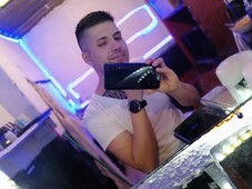 CHICO ARDIENTE PARA MUJER SOLA O TRIO, MUY DISCRETO - FOTO 3