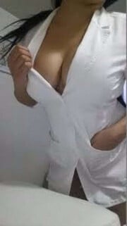 DEJAME CONSERTIRTE CON UN MASAJE MUY ERÓTICO SOY JOHANA EN EL CC 7 DE AGOSTO - FOTO 1