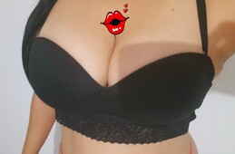 VOLUPTUOSA, TETONA Y CULONA FANTASIAS SEXUALES AL MAXIMO - FOTO 10