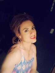 BÁRBARA PERO MUY BÁRBARA, LATINA HERMOSA CANDENTE Y COMPLACIENTE - FOTO 1