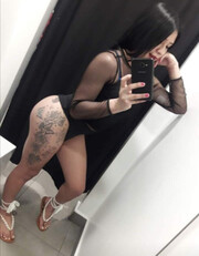 PIEL DE SEDA, LAMPIÑA FEMENINA CON BUENA ERECCION SUPER COMPLACIENTE - FOTO 1