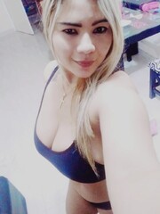 ANDREA SCORT TETONA PARA UNA DELICIOSA PAJA - FOTO 7