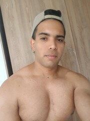 CHICO FULL ATLETICO Y LECHERO PARA TODAS ESAS CHICAS ARRECHAS - FOTO 1