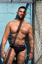 LALITO LUJÁN, CACHONDO, CALIENTE Y MORBOSO, CON 21 CM DE VERGA GRUESA - FOTO 2