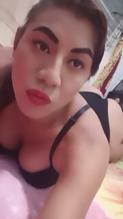 CHICA TRANS DISPONIBLE BAÑO DORADO GARGANTA PROFUNDA BESO NEGRO - FOTO 5