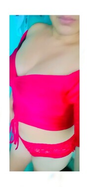 CACHONDA BUSCANDO COMPLACER TUS NECESIDADES Y COGERTE BIEN RICO - FOTO 4