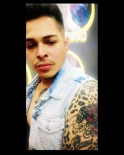 HOLA ME LLAMO JUAN CARLOS VEN DISFRUTA DE MIS ATENCIÓNES MASAJISTAS Y DEPILADOR - FOTO 1