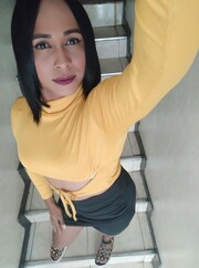HOLA MIS AMORES SOY UNA RICA MORENA VENEZOLANA - FOTO 2
