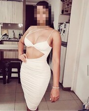 SOY UNA SEXY JOVEN DEJA QUE MIS CARICIAS Y MIS BESOS TE SAQUEN DE LA RUTINA - FOTO 2
