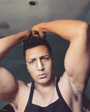 CHAVO DOTADO DE BUEN VER , MORBOSO Y CALIENTE - FOTO 1