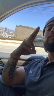 HOLA QUÉ TAL SOY ALAN OFRECIENDO MIS SERVICIOS COMO ESCORT - FOTO 1